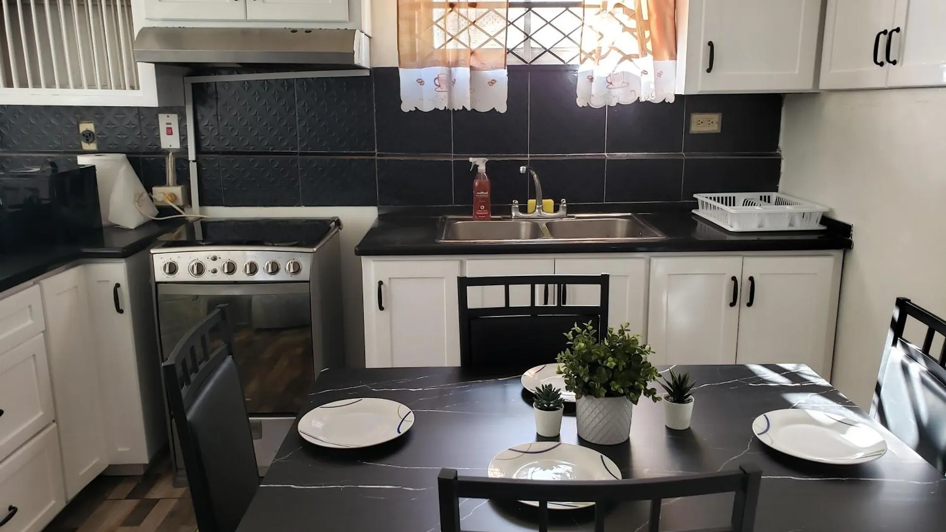 Дом отдыха Mango Vert Apartment Arima